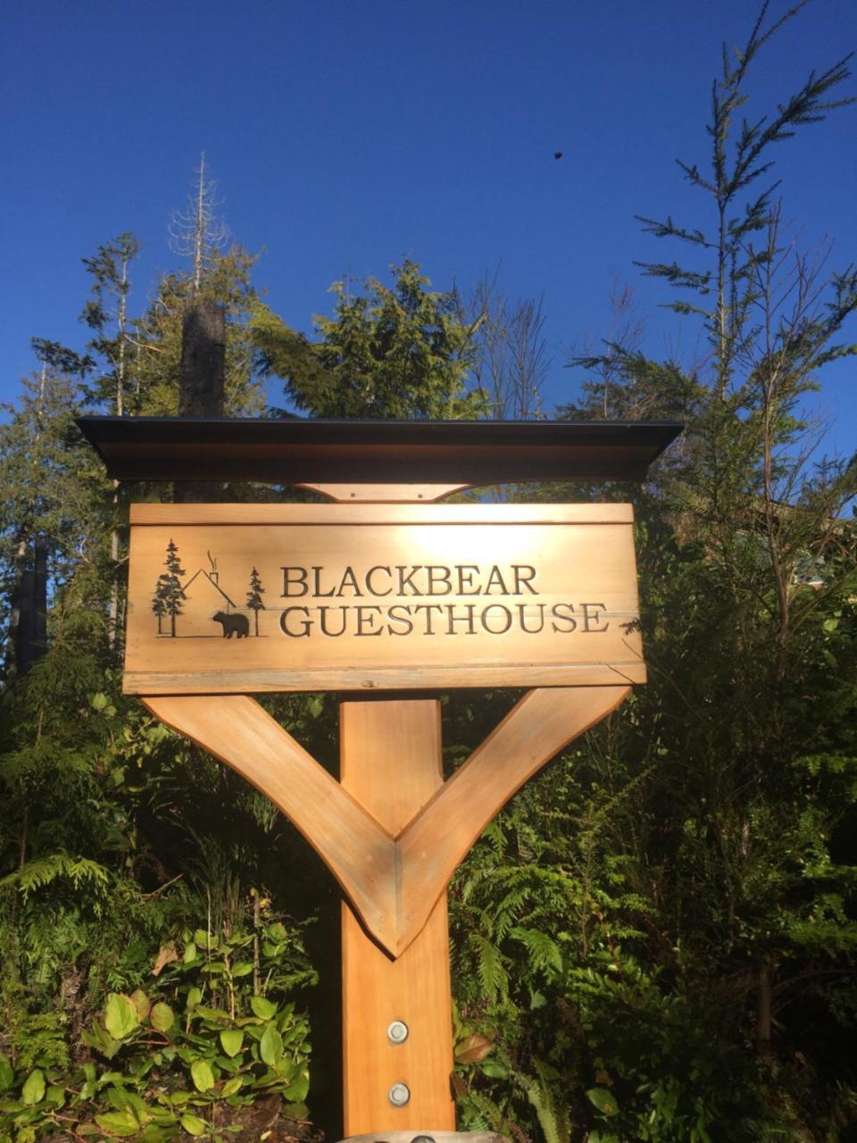 Black Bear Guesthouse Tofino Kültér fotó